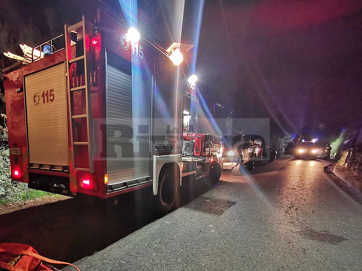 Scontro tra auto e una moto a Sanremo, cinque feriti