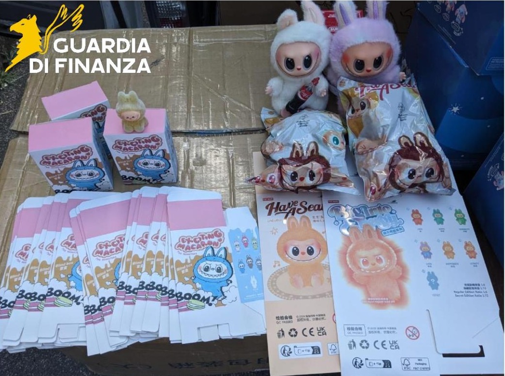 Sequestrati oltre 11.500 prodotti con marchi contraffatti, di cui 4.000 labubu