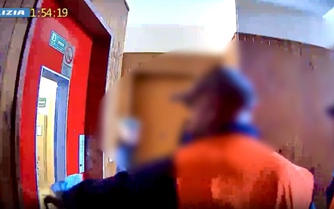 Si fingevano tecnici del gas per derubare gli anziani: due arresti a Torino