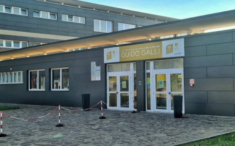 Spray al peperoncino in classe: paura all’Istituto Galli di Bergamo