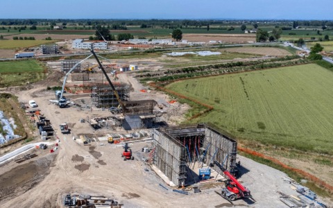 “Subito i fondi per il raddoppio ferroviario da Piadena a Codogno”: appello del sindaco di Mantova