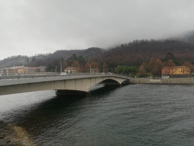 Teleriscaldamento: il ponte Kennedy si “stringe” a due corsie fino al 31 gennaio