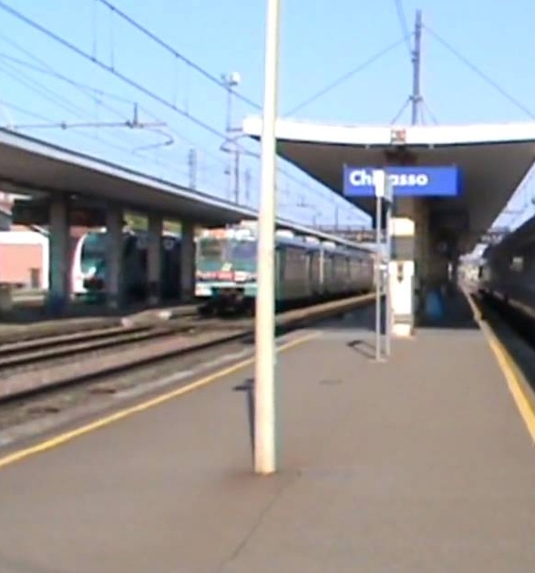 Torino-Milano, pendolari esasperati: treno rimasto fermo 20 minuti a Chivasso