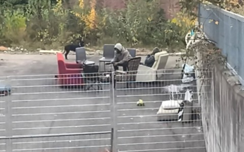 “Tossik Park” occupato di nuovo: l’ex area ferroviaria torna nel degrado