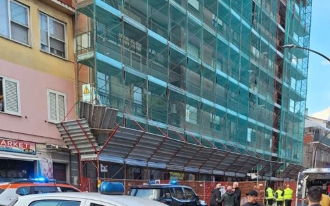 Incidente sul lavoro, operaio cade da un’impalcatura e muore