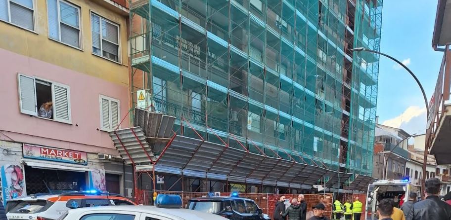 Incidente sul lavoro, operaio cade da un’impalcatura e muore. La vittima e’ Enzo Cretaro