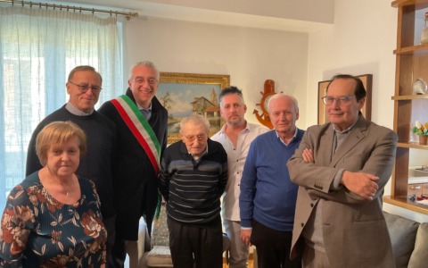 Valmadrera celebra i 100 anni di Remo Arrigucci