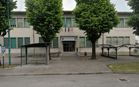 Vecchie scuole, Comune a caccia di un locatario che ristrutturi l’immobile