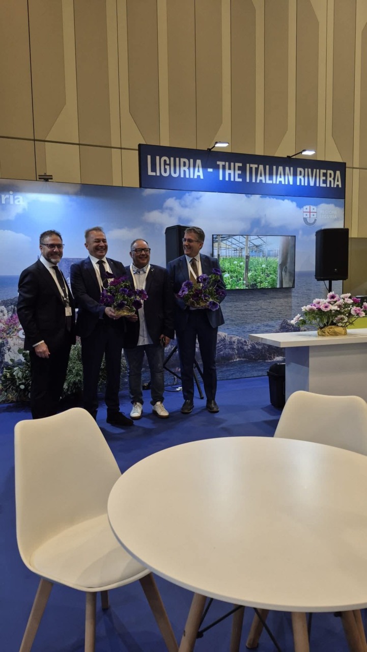 Vicepresidente Piana a Dubai per parlare di florovivaismo