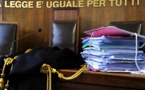 Vigile urbano licenziato, parte il processo per il suo reintegro