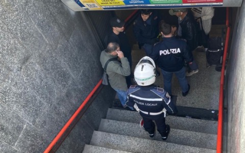 Violenza alla donna musulmana, la denuncia di tutta l’opposizione di Sesto San Giovanni