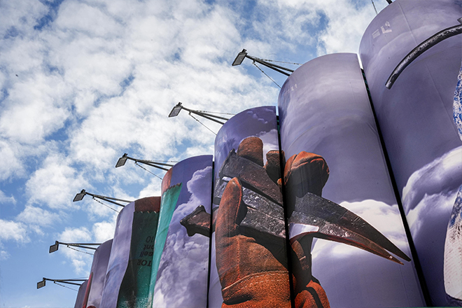 Piazza Venezia: sul cantiere della Metro C il murale “Tools”