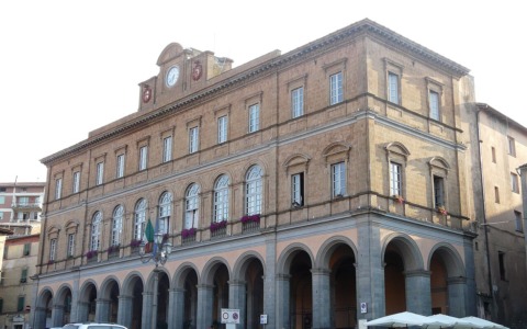 Acquapendente, blocco alle biotecnologie sanitarie: la sindaca Terrosi critica la regione