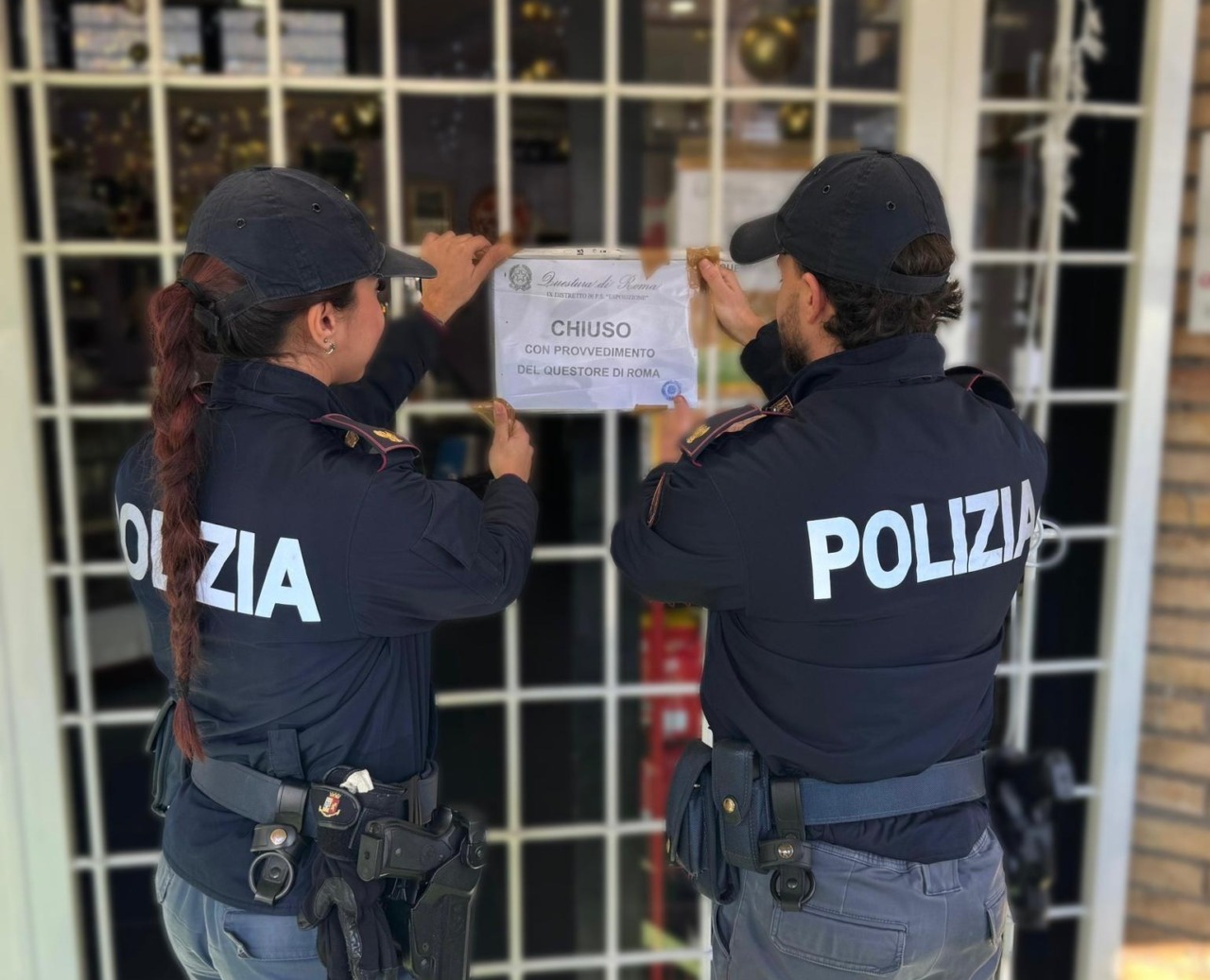 Alcol a minori e spritz low cost: scattano i sigilli per un locale dell’Eur