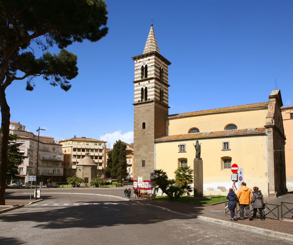 Allarme a Viterbo, boati al Sacrario dopo l’allontanamento della polizia: residenti preoccupati