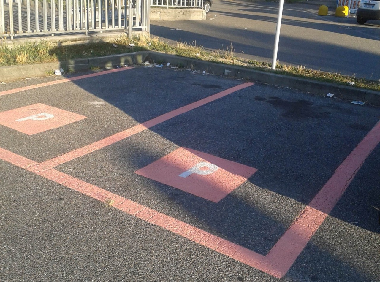 Anche a Bareggio arrivano i parcheggi rosa