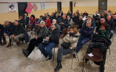 «Area dismessa, uno schifo. Il traffico? E’ un disastro». Si pensa ai semafori smart