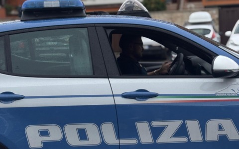 Arrestato 21enne camerunense per resistenza, occupazione abusiva e danneggiamento