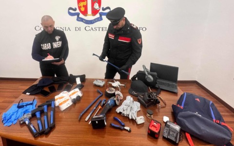 Arrestato un gruppo di sudamericani per furti in abitazione