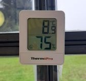 Bambini al gelo nell’infanzia Sertoli da Ponte: i genitori chiedono interventi tempestivi