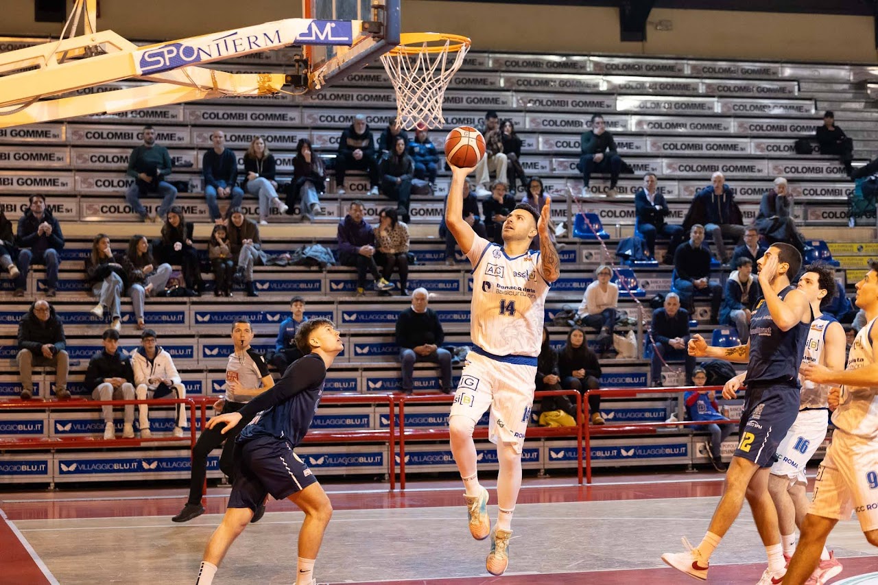 Benacquista Latina.Loreto Pesaro 91-80. I nerazzurri vincono ancora