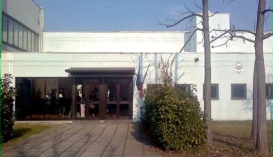 Caldaia rotta, scuola media chiusa anche domani