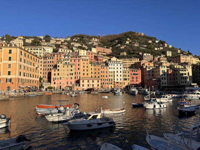 Camogli saluta il Natale con musica, tradizione e divertimento