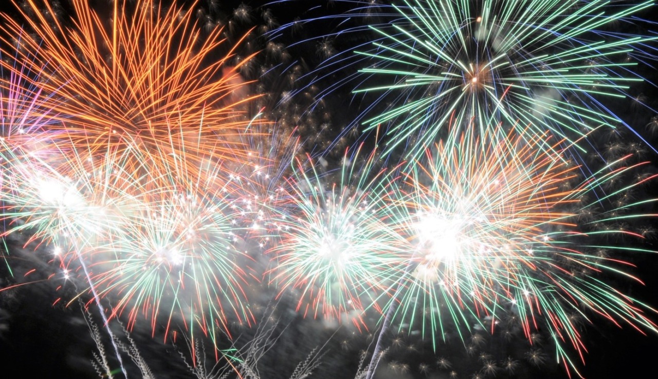 Capodanno 2026, i Comuni vietano i botti