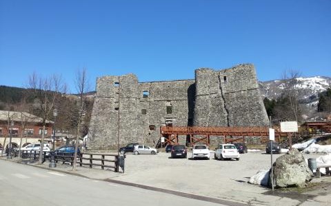 Capodanno a Santo Stefano d’Aveto: scattano divieti per decoro e sicurezza