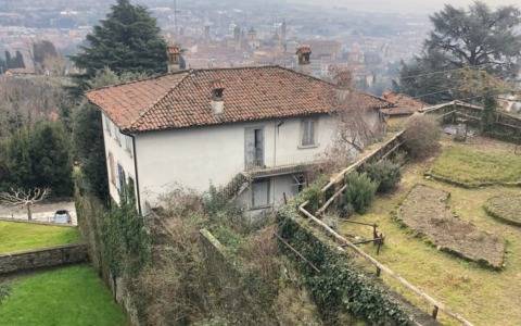 Casa del Custode a San Vigilio, dietrofront del Comune: tolta dal Piano delle alienazioni, non si vende