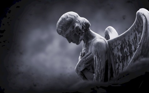 Chiavari dice addio a Davide Ponzini, storico falegname di piazza del Popolo