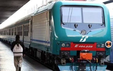 Circolazione rallentata sulla linea ferroviaria Genova – La Spezia