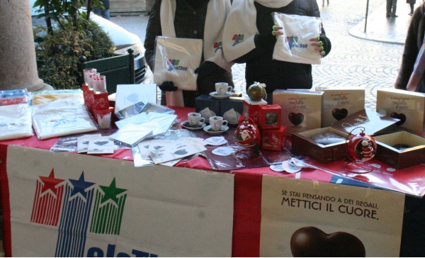 Clamoroso: il Comune di Chivasso fa la multa a Telethon