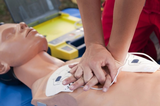 Con l’Avis a Origgio un corso gratuito sulle manovre di primo soccorso e l’uso del defibrillatore