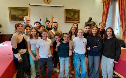 Crescentino, insediato il nuovo Consiglio Comunale dei Ragazzi