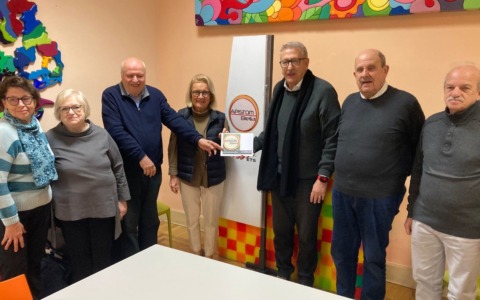 Da Apistom donati mille euro al Fondo Tempia