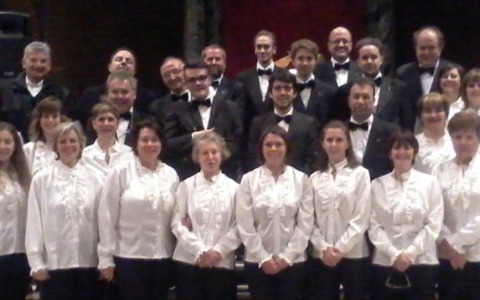 Dopo otto mesi di stop, il Coro dei Santi Gervaso e Protaso torna a cantare