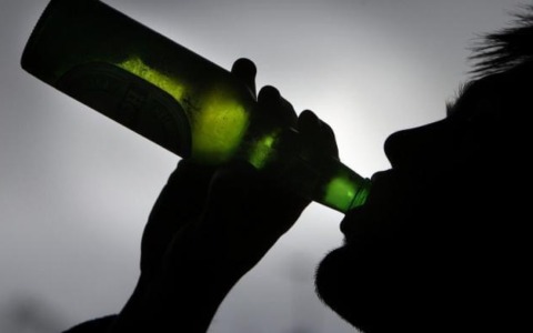 Festa abusiva con 134 giovani nel Montebellunese, vendevano alcol anche ai minorenni