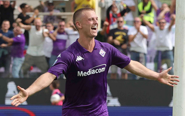 Fiorentina, Gudmundsson assolto: “Una vittoria per 3-0”