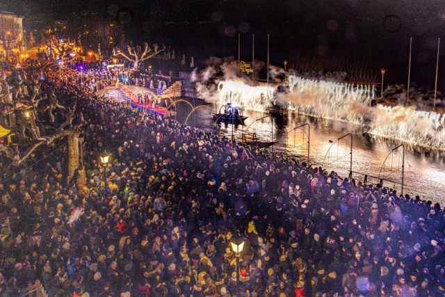 Grande attesa per la 420^ Pesa Vegia: la tradizione secolare rivive tra le vie di Bellano