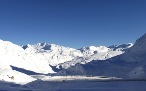 Grave freerider romano travolto da una valanga sulla Marmolada