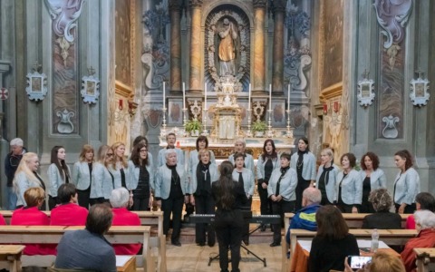 Il Coro Armonie in Voce protagonista dell’atteso concerto dedicato a Mariarosa Riva