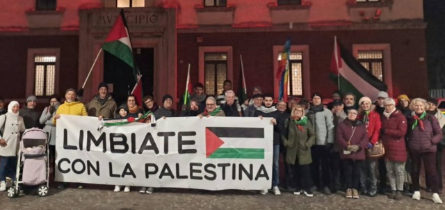 In piazza il flash mob per la Palestina