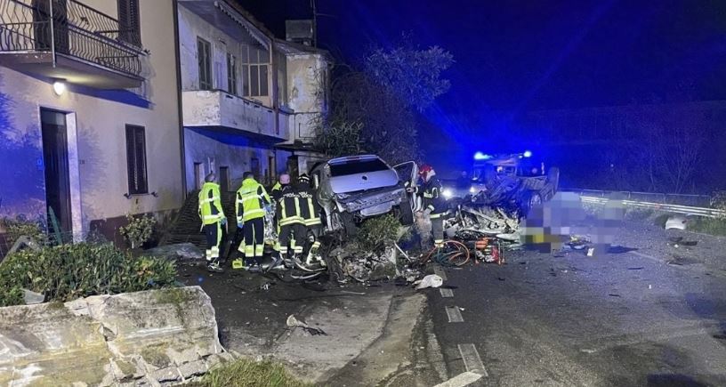 Incidente stradale a Ceccano, una fiaccolata in ricordo delle tre vittime