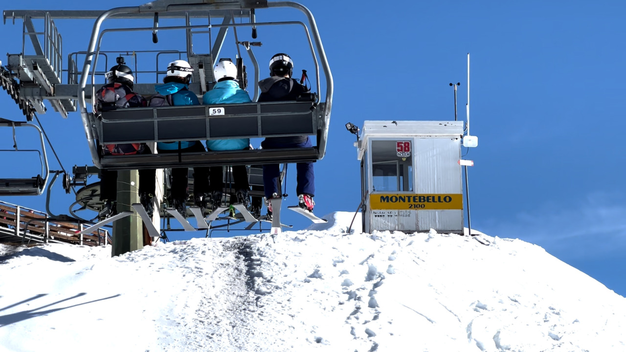 Infortunio sulle piste da sci, soccorsa una donna