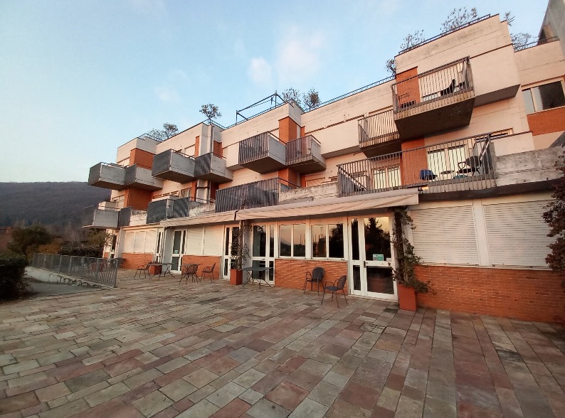 La Provincia di Bergamo voleva valorizzare l’ostello di Monterosso, invece alla fine lo mette in vendita