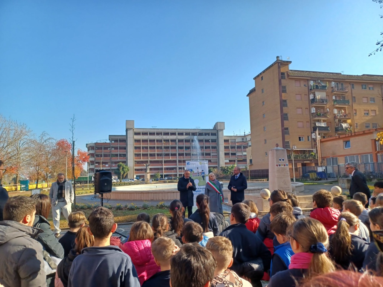 La riqualificazione di piazzale San Francesco a “Villaggio Trieste, la cerimonia di inaugurazione