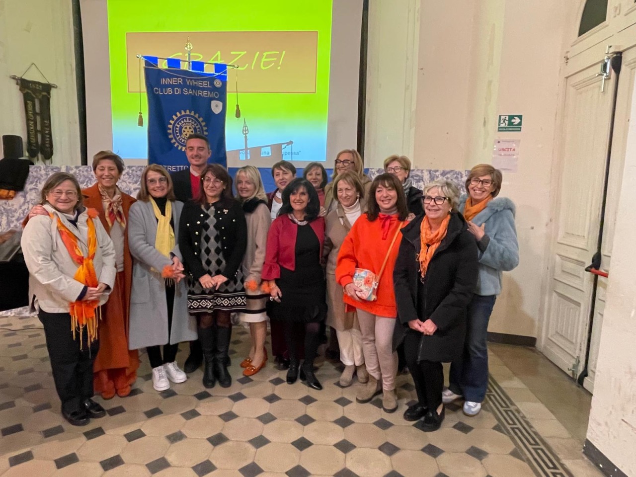La suggestiva passeggiata dell’Inner Wheel Club di Sanremo contro la violenza sulle donne