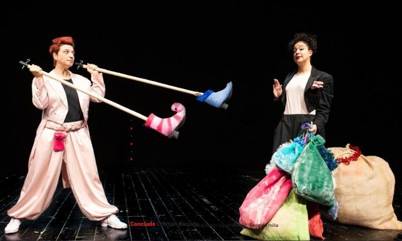 Le domeniche a teatro si vestono di Natale