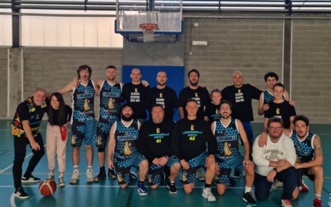 Leopandrillo Cantù che zampata, domina il derby con il Btf  e vola da solo in testa